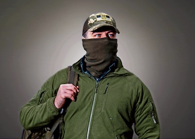 ‘Seven’ (33) zet vrijwillig zijn leven op het spel aan het front in Oekraïne: ‘Ik kan niet tegen het