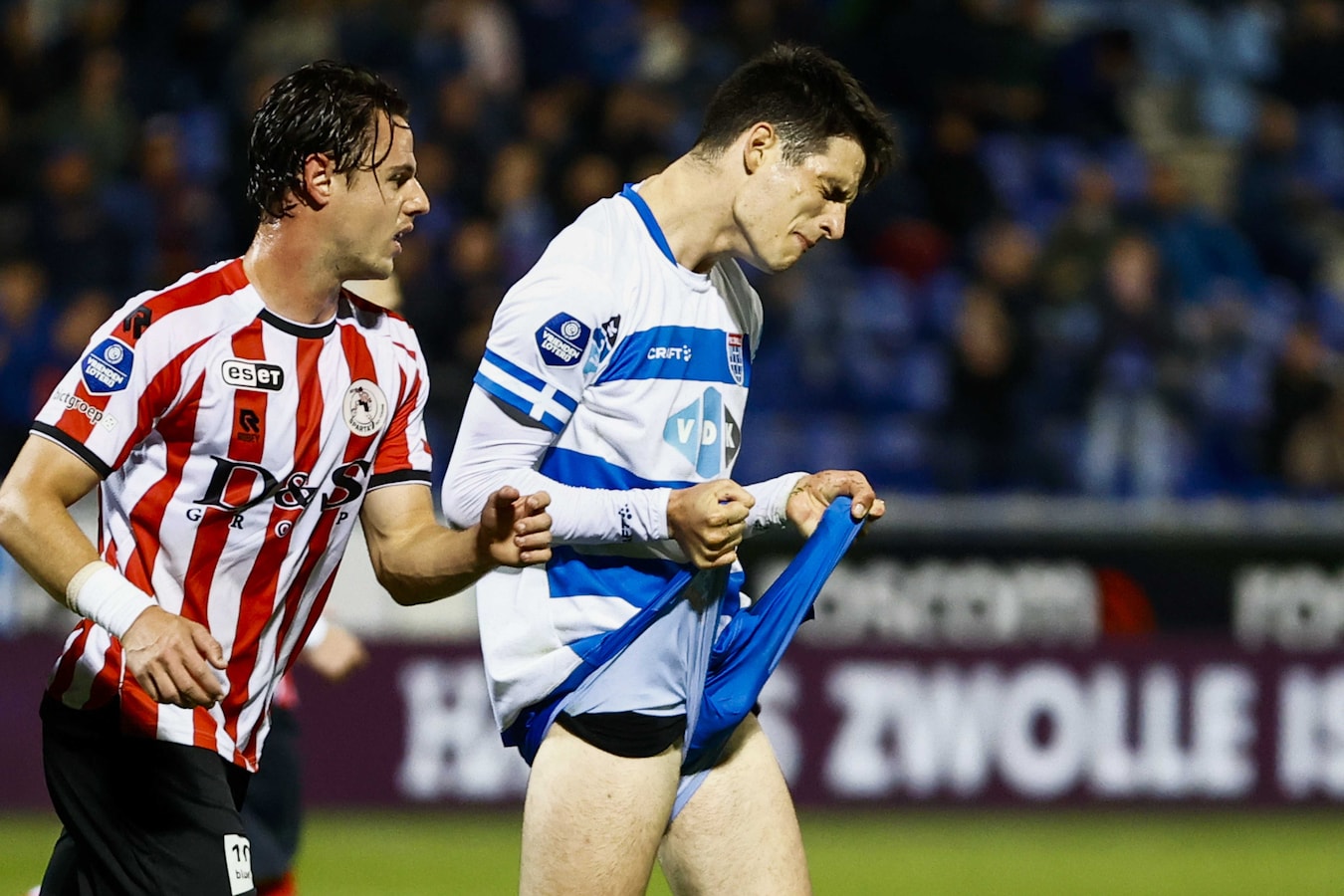 PEC-spits Slobodan Tedic baalt nadat hij tegen Sparta Rotterdam wederom niet tot scoren kwam.