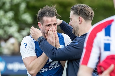 Pax dankzij de grote teen van Roy Wolsheumer eindelijk weer kampioen: ‘Ongelooflijk, ik heb de hele 