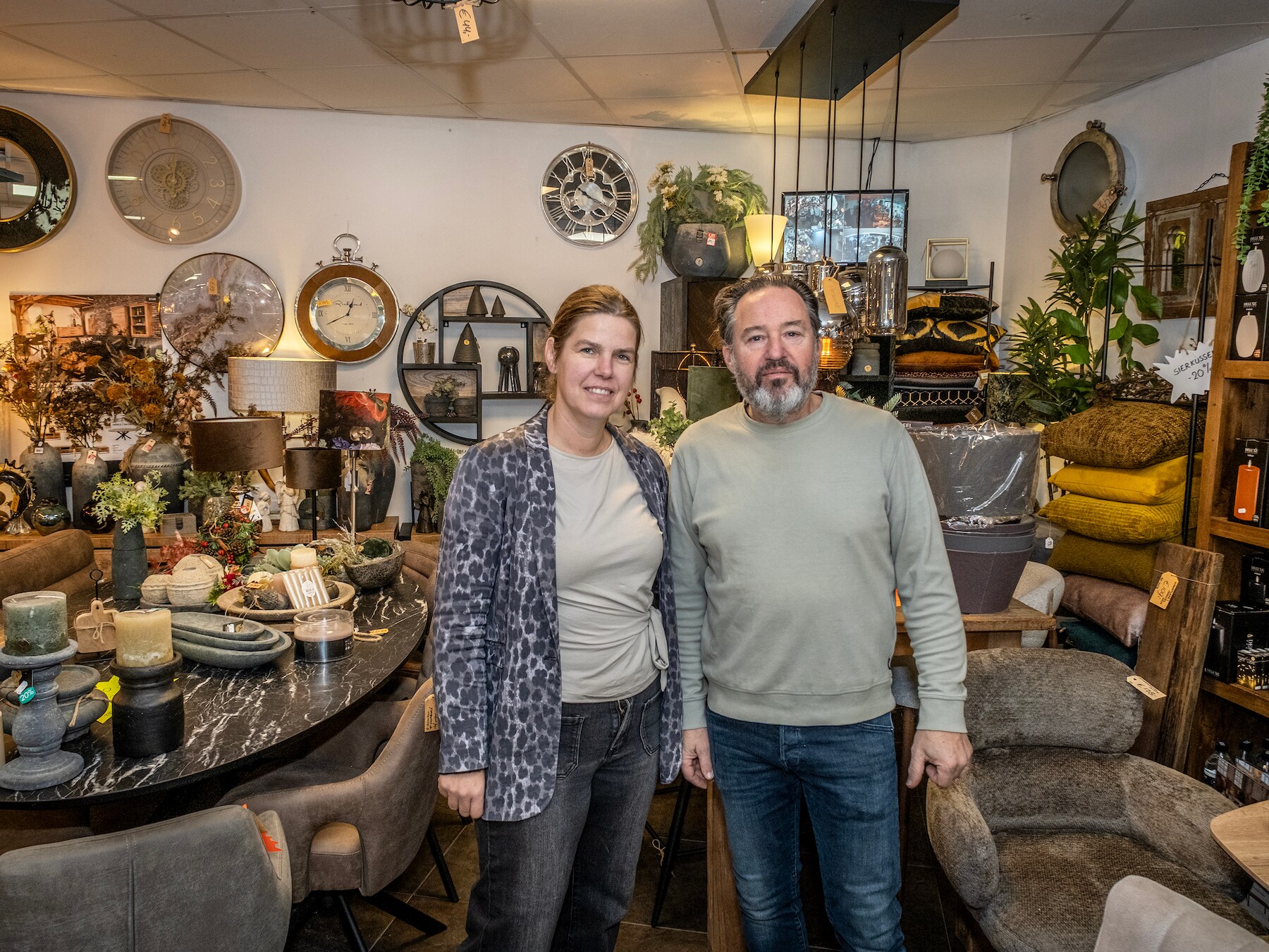 Woonwinkel van Petra (44) en Edward (54) liep zo goed dat ze de stekker eruit trekken: ‘Niet vol te houden’
