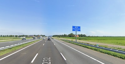 Automobilist (50) wordt aan de kant gezet voor te hard rijden op A28, dan stapelen de overtredingen 