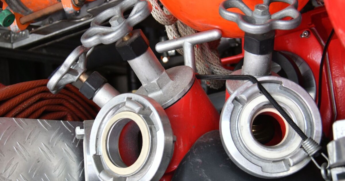 Brand bij een agrarisch bedrijf op Verloren Wijnbergweg in Emst