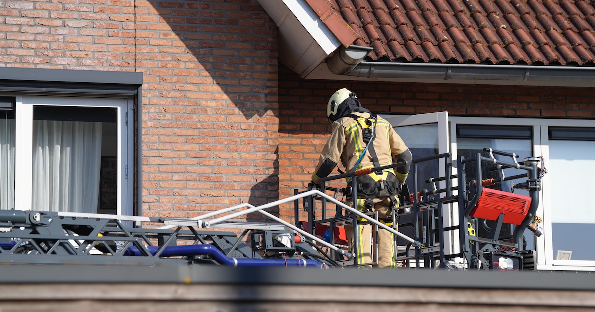Brand achter woning op Valeriaan in Meppel