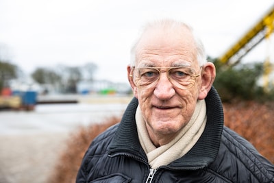 Gijs (76) schaamde zich voor 50Plus en vertrok, nu bouwt hij de partij weer op in Overijssel
