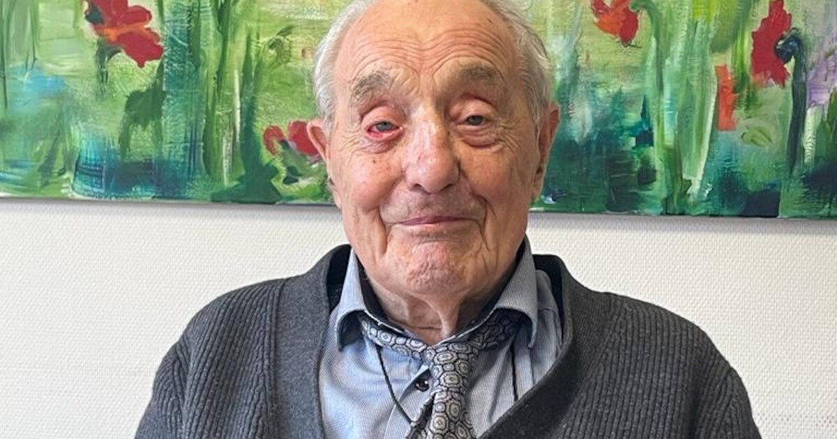 Teun Guelen (1926-2023) bleef tot het einde trots op de PéGé-woning ...