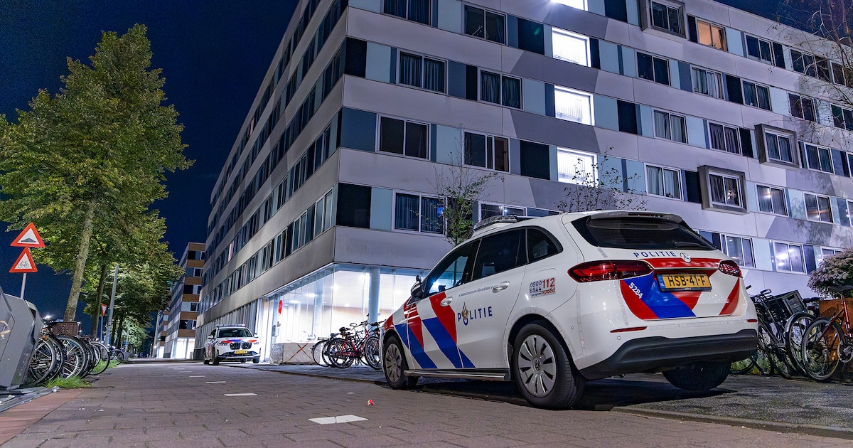 Gewapende woningoverval in Amsterdams studentencomplex: slachtoffer bedreigd met steekwapen