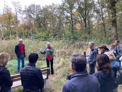 Bordje in Waterloopbos inspireert Eva Vriend tot succesvol boek: ‘Die vader-zoon-relatie is interess