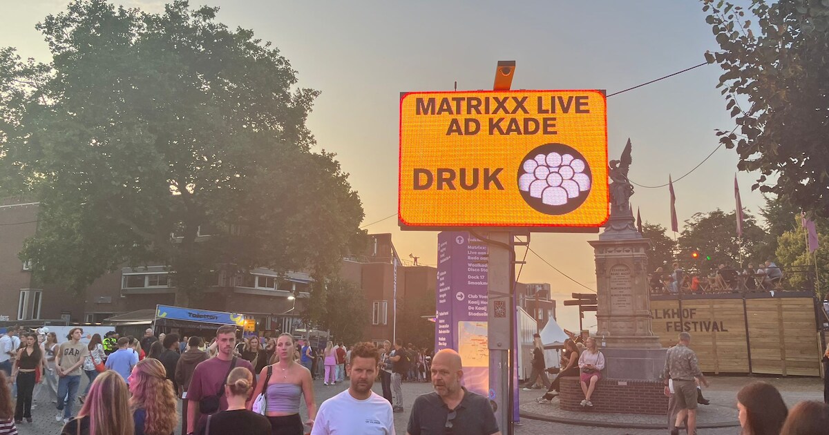 LIVE Vierdaagse | Wandelaar verdwaalt op route: ‘Snap er niks van’ • Flinke rijen bij toiletten