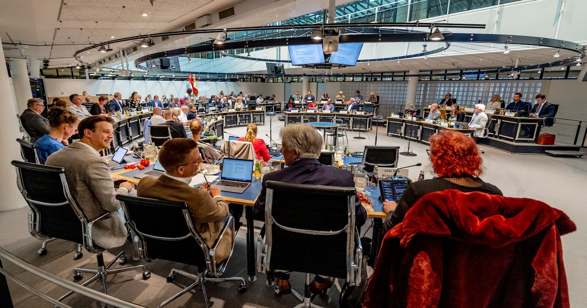 Stelling | Als je veel voorkeursstemmen krijgt moet je je raadszetel innemen