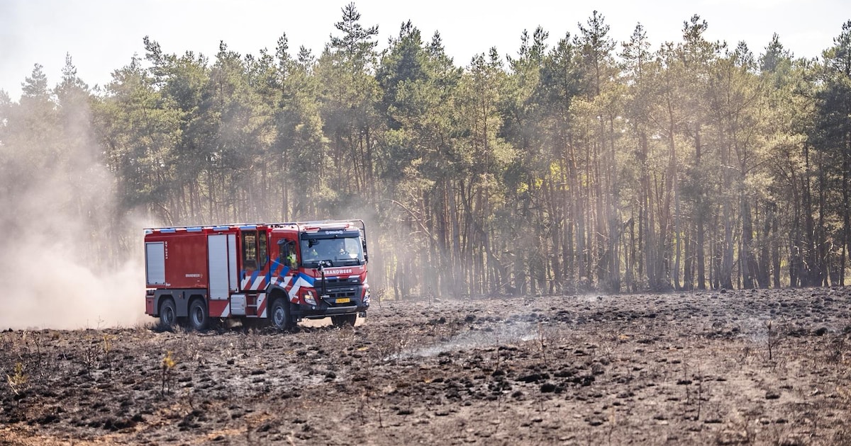 Grote natuurbrand op de Veluwe, ook melding van ontploffing munitie