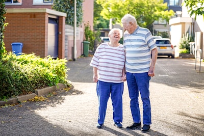 Hoe één blik hun leven veranderde: Peter (88) en Jacoba (84) zijn na 65 huwelijksjaren nog altijd ge