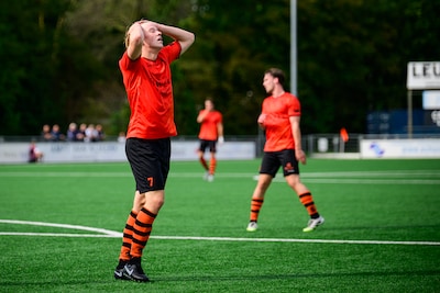 Vogels gestaakt, Sparta buigt in blessuretijd en negen clubs door in beker: dit is het voetbaloverzi