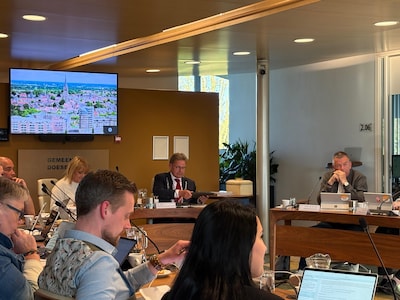 Rapport over Doesburg blijft steken in open deuren: ‘Zelfreflectie is voor iedereen de eerste stap’