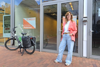21 jaar was ze kapster, nu opent Maureen haar eigen kledingwinkel