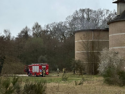Brand in Dedemsvaart vermoedelijk door jongeren aangestoken