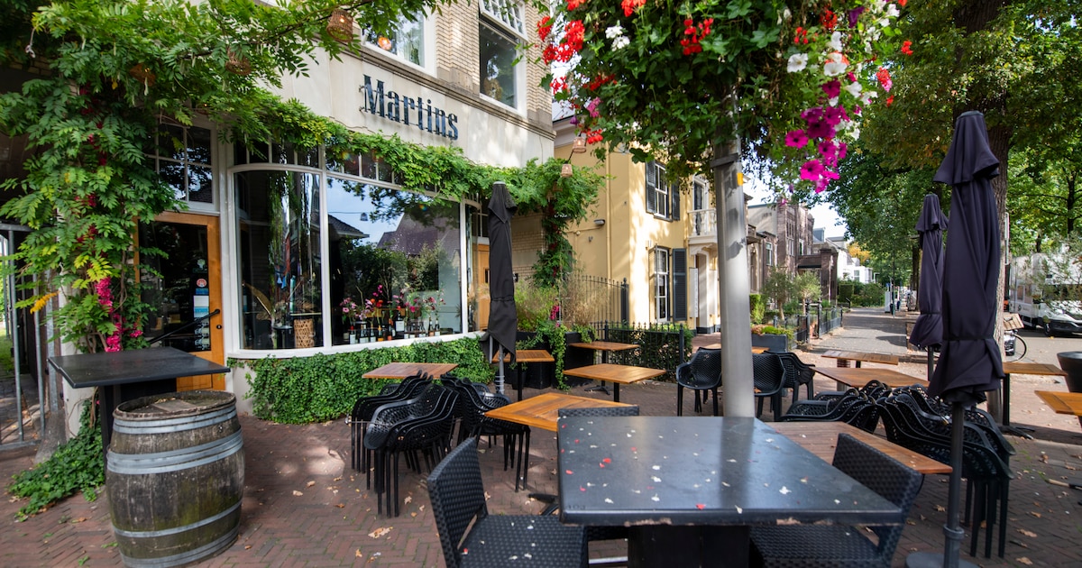 Vertrouwd gezicht verdwijnt na bijna 100 jaar uit Apeldoorn: Brasserie Martins failliet
