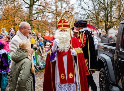 Intocht Sinterklaas in Apeldoorn: zo zag het eruit