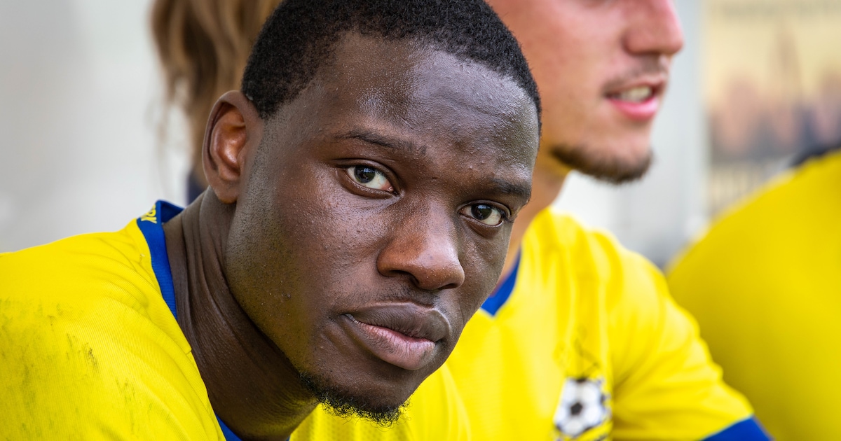 Veenstra verlaat Staphorst • Gruben kiest voor Columbia • Valpoort van Unicum naar Waterwijk