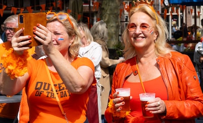 Foto’s! Dit was Koningsdag 2026 in Amersfoort
