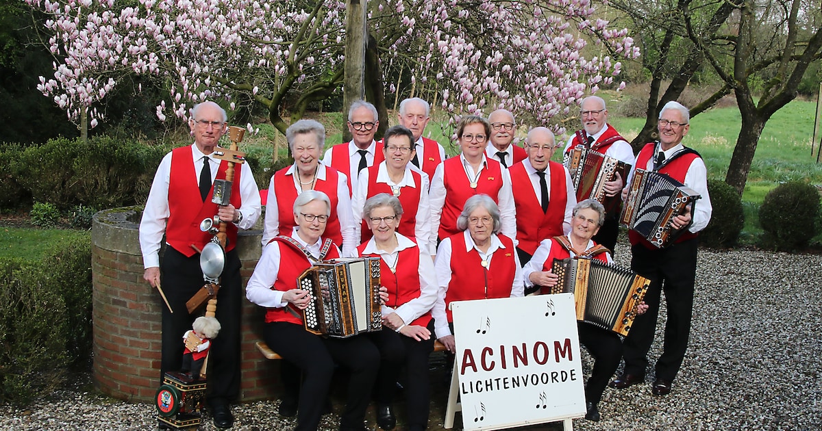 Harmonicagroep Acinom houdt harmonicadag in Lichtenvoorde
