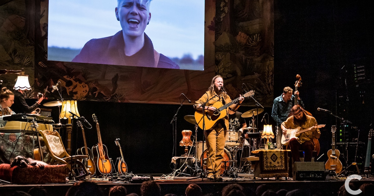 Sem Jansen en Leif de Leeuw Band brengen show naar Overasselt