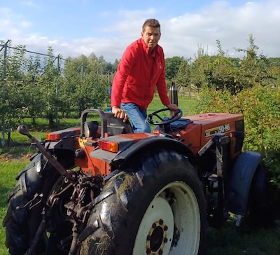 Ton (65) zag nog één keer zijn fruittuin tot bloei komen: ‘Meiden, ik heb prettig geleefd’