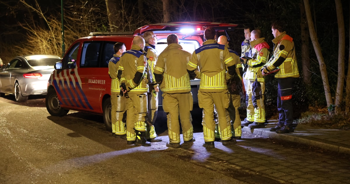 Brandweerlieden speuren in Soesterberg na 'aantreffen gevaarlijke stof'