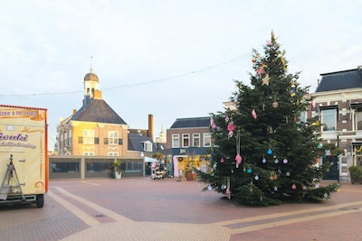 Leuk! Hang je wens in deze Almelose wensboom en misschien komt-ie uit