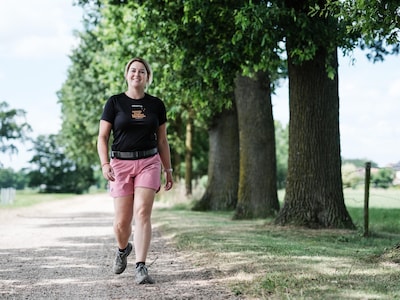 Vorig jaar stopte Rianne (41) na 1 dag: haar man Rik lag op sterven. Nu loopt ze alsnog voor dat tie