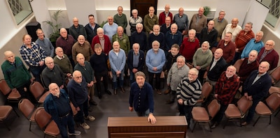 Borculo’s Mannenkoor geeft paasconcert in Vierakker