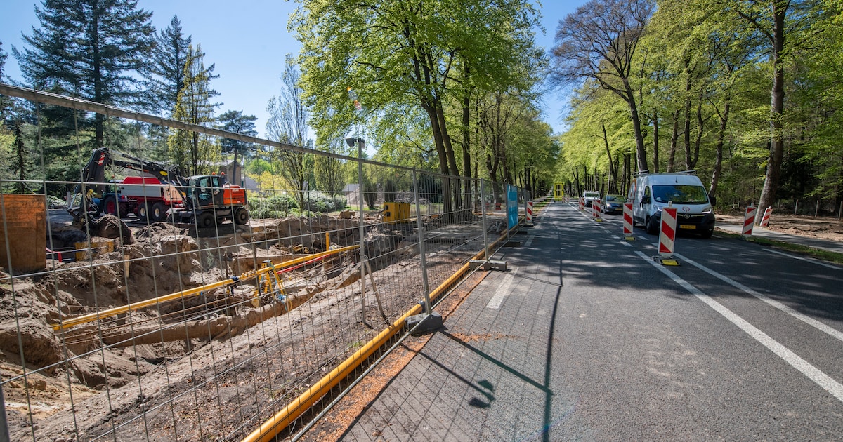Na wekenlang werk kan verkeer op Amersfoortseweg bij Apeldoorn eindelijk weer doorrijden