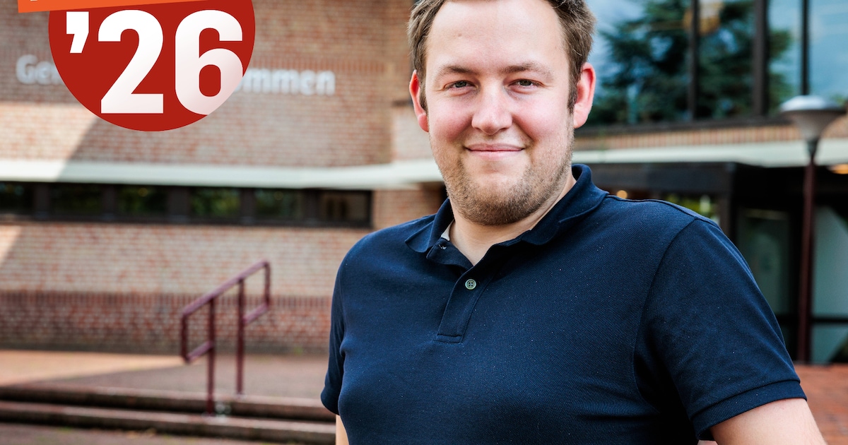Bas (25) is lijsttrekker van Volkspartij Ommen Vooruit: ‘Vaak wordt óver jongeren gepraat, maar niet