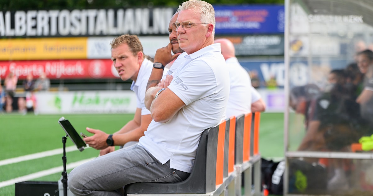 Van Hunenstijn verlaat Sparta Nijkerk • Hendriks en Duim in laatste jaar bij DVS’33 • Uit den Bogaar