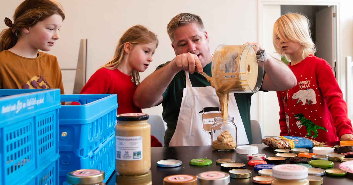 Rudi laat zeven blenders draaien voor Serious Request: ‘Het is heel makkelijk’