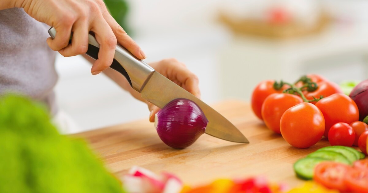 Duizenden euro’s verdwenen van rekening van gehandicapte man in Dedemsvaart, vrouw die eten verzorgd