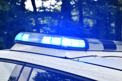 Man meerdere keren gestoken in trapportaal van een appartementencomplex in Amsterdam