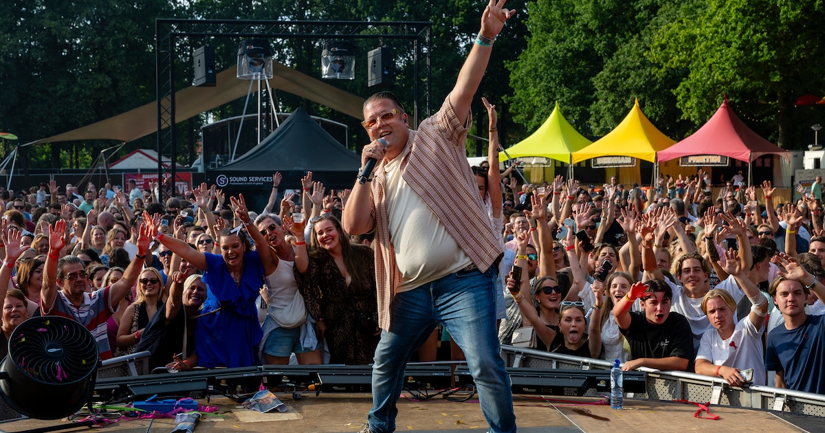 Dit is waarom Huissen niet weet hoe laat Rutger van Barneveld optreedt: ‘We verwachten mensen uit de