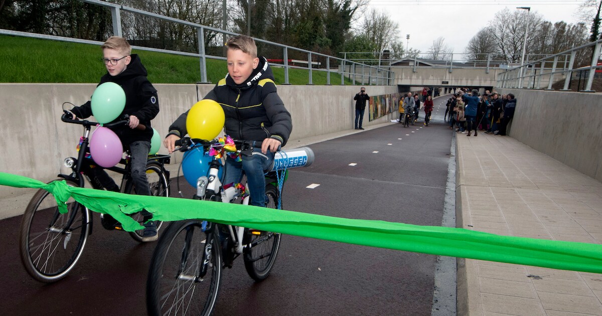Hoe bevalt de fietstunnel bij de Ter Stegestraat in Olst? Dat wordt volgend jaar onderzocht
