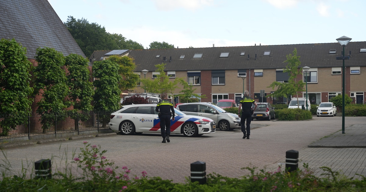 Politie rukt groot uit na meldingen van babbeltrucs van nepagenten in Bunschoten