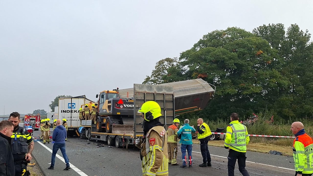 Meerdere voertuigen betrokken bij groot ongeval A73 Venlo