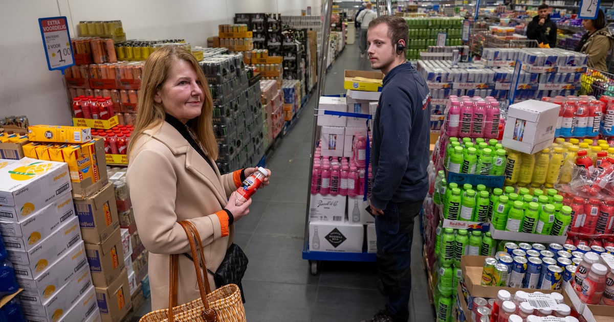 Welke winkel van deze koopjesketen is wél groot genoeg?