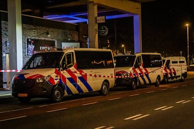 Groot politieoptreden in de nacht: inval in stomerij Arnhem