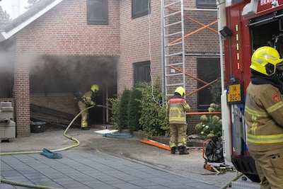 Brand in woning zorgt voor flinke schade