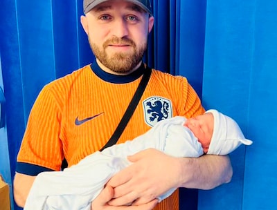 Australische voetbalfan geeft ook derde kind naam van Nederlandse voetballer