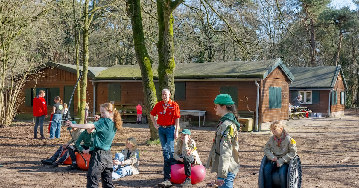 Overeenkomst getekend: Ermelose scouts krijgen lening voor nieuw clubhuis