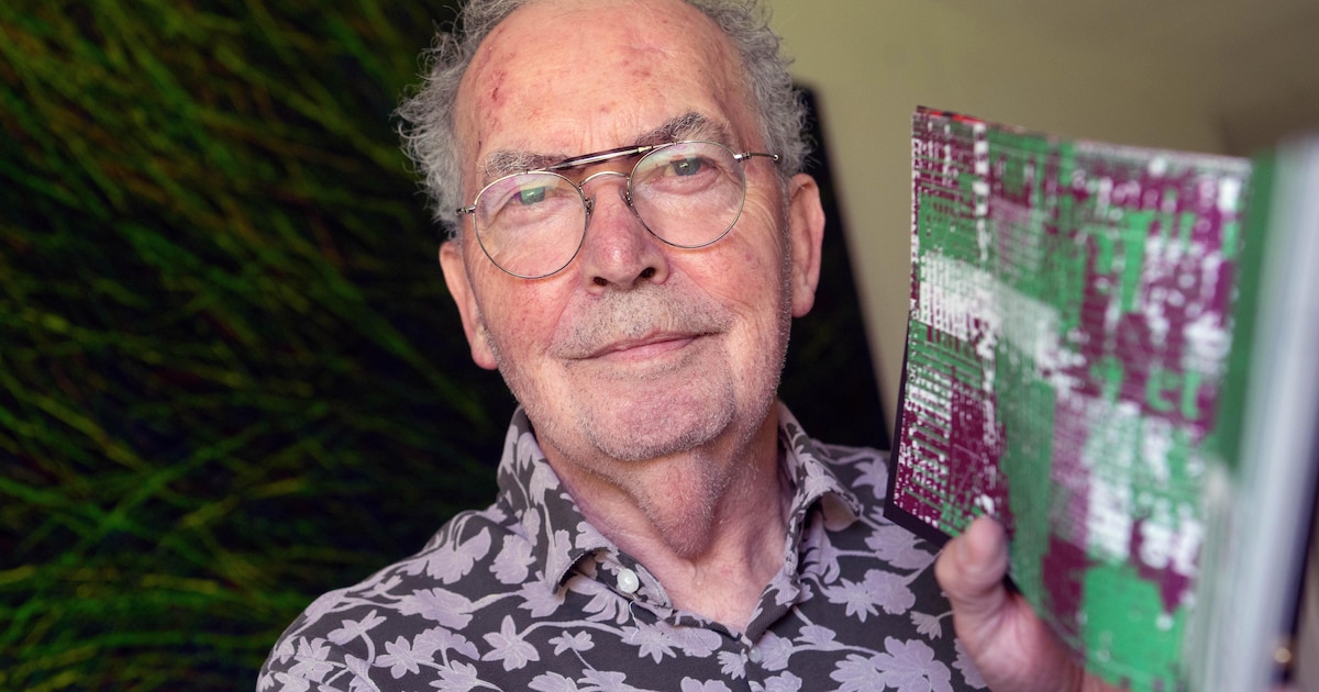 Van veraf oogt het als een prachtig kleurvlak, maar Gerard (69) verbergt iets schokkends in zijn wer