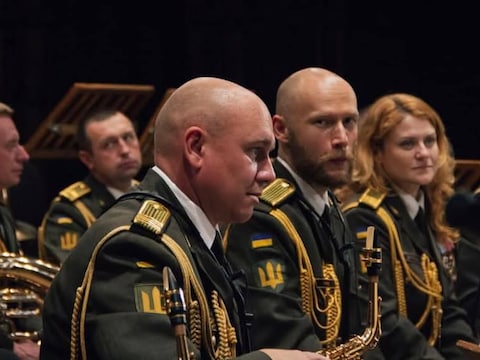 Oekraïens militair orkest treedt op in Oldebroek