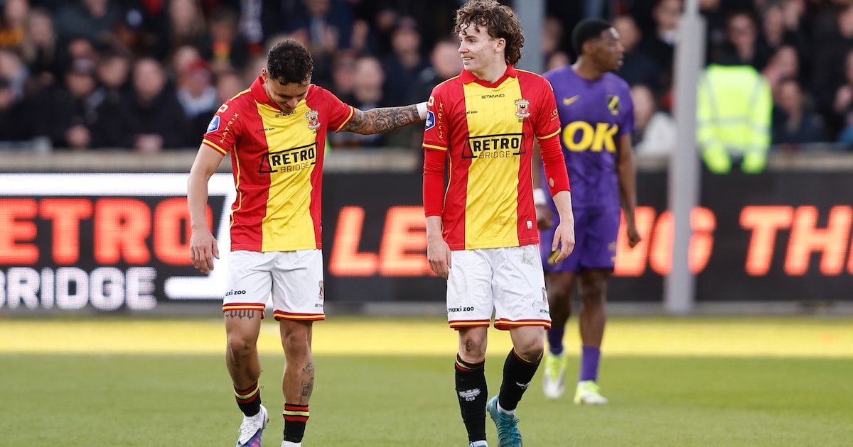 Stelling | Wedstrijden met voetballers zonder paspoort, hoeven niet overgespeeld te worden