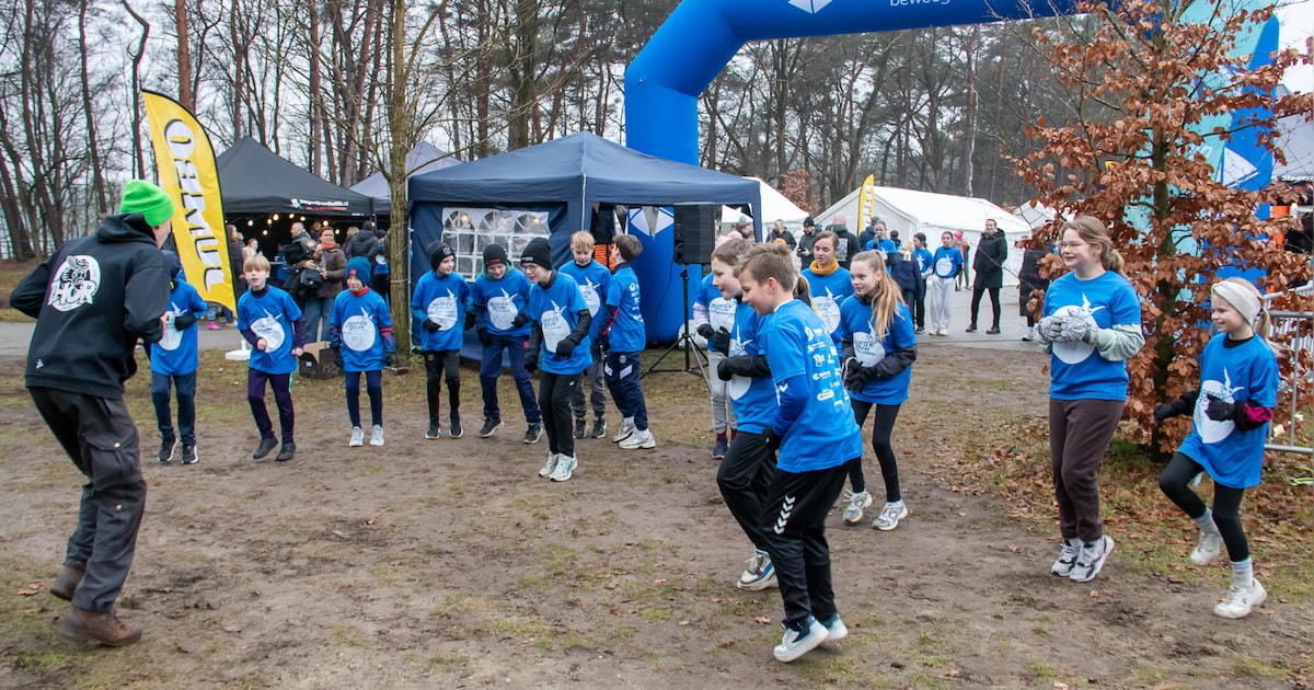 Scholieren trotseren hindernissen in Heerde tijdens jaarlijkse survivalrun