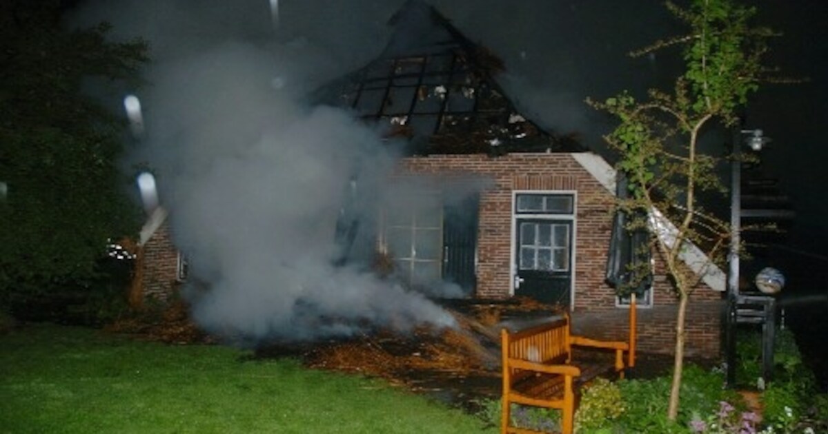 Woonboerderij in as gelegd